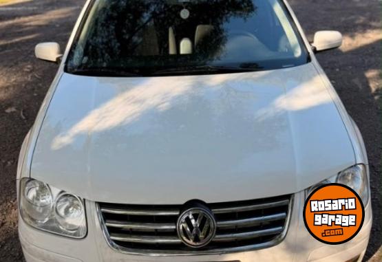 Autos - Volkswagen BORA 2011 Nafta 134538Km - En Venta