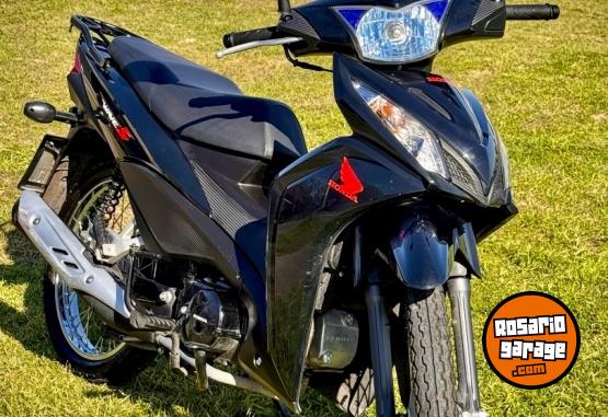 Motos - Honda Wave 2022 Nafta 4100Km - En Venta