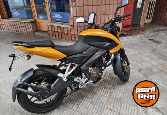 Motos - Bajaj Rouser 200 2014 Nafta 8500Km - En Venta