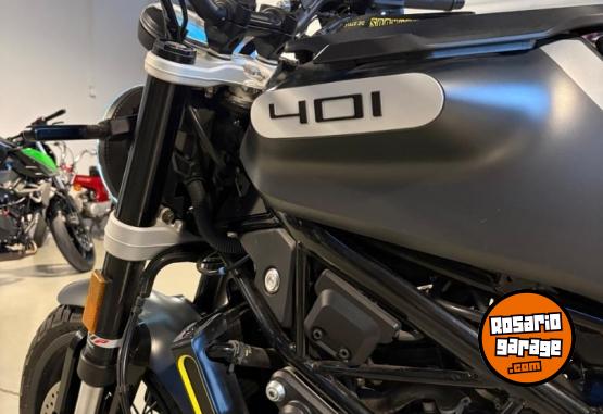 Motos - Husqvarna SVARTPILEN 401 2021 Nafta 2300Km - En Venta