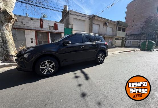 Camionetas - Toyota Rav 4 2017 Nafta 130000Km - En Venta