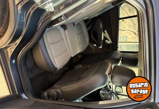 Autos - Chevrolet Tracker AWD LTZ + 2017 Nafta 87000Km - En Venta