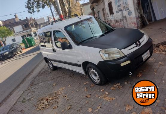 Utilitarios - Peugeot PARTNER 2013 Diesel 248000Km - En Venta