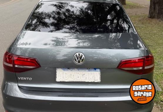 Autos - Volkswagen Vento highline 1.4 tsi 2018 Nafta 180000Km - En Venta
