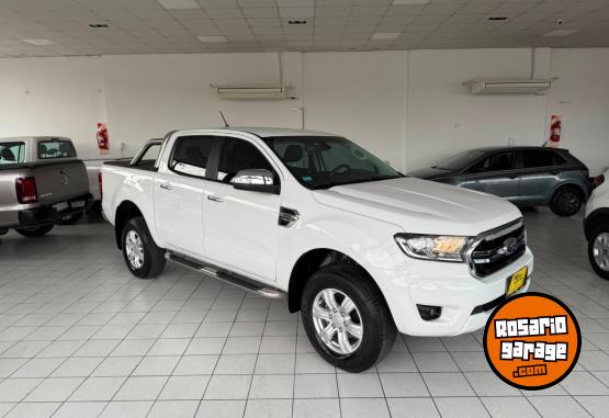 Camionetas - Ford Ranger XLT 2023 Nafta 42000Km - En Venta