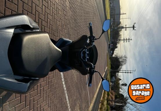 Motos - Honda Pcx 2020 Nafta 8400Km - En Venta