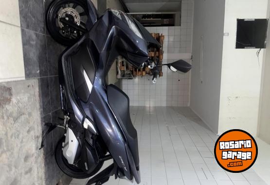 Motos - Honda Pcx 2020 Nafta 8400Km - En Venta