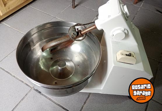 Otros - Amasadora 20kg de masa - En Venta