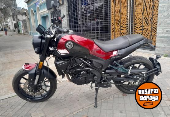 Motos - Benelli Leoncino 250 2024 Nafta 9000Km - En Venta