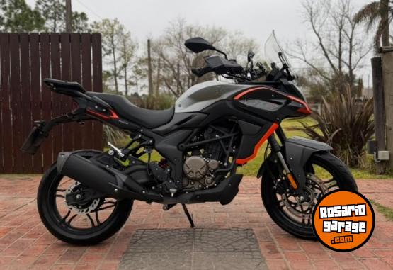 Motos - Voge DS 300 2024 Nafta 14000Km - En Venta