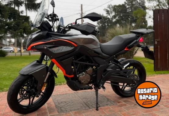 Motos - Voge DS 300 2024 Nafta 14000Km - En Venta