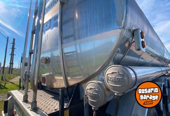Camiones y Grúas - SEMI TANQUE DE ALUMINIO INDECAR 3 EJES EN TANDEM MOD 2015 - En Venta