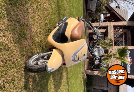Motos - Guerrero Andiamo 150 2017 Nafta 2100Km - En Venta