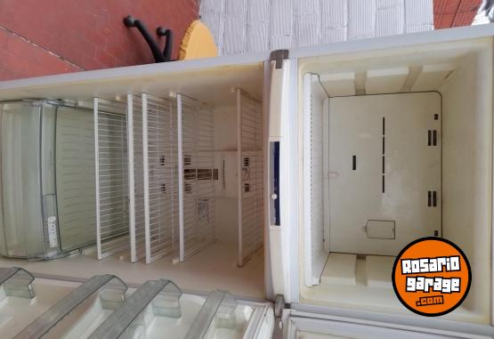 Hogar - Vendo heladera whirpool 380 lts - En Venta
