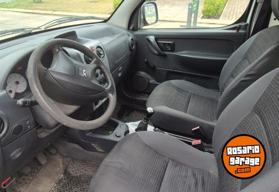 Utilitarios - Peugeot PARTNER 2015 Nafta 140000Km - En Venta