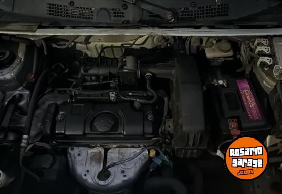Utilitarios - Peugeot PARTNER 2015 Nafta 140000Km - En Venta