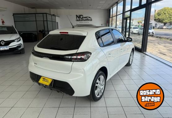Autos - Peugeot 208 Active Pack 2023 Nafta 39000Km - En Venta