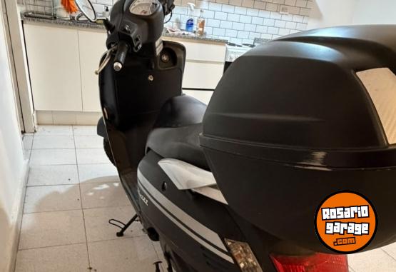 Motos - Kymco Like 2023 Nafta 6700Km - En Venta