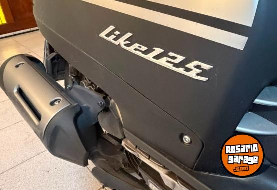 Motos - Kymco Like 2023 Nafta 6700Km - En Venta