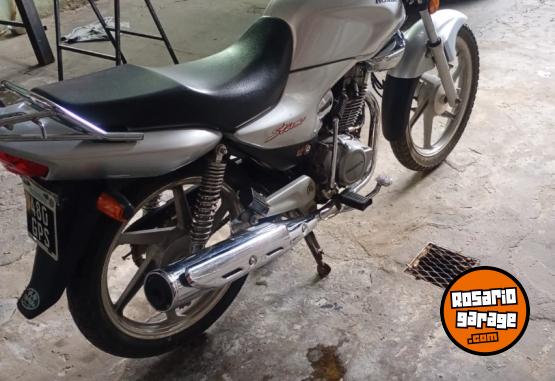 Motos - Honda Storm 125 2011 Nafta 950Km - En Venta