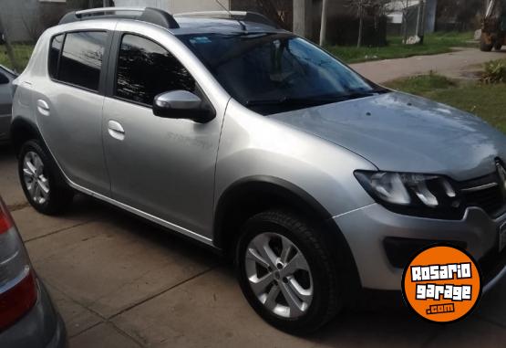 Autos - Renault Sandero stepway 2017 Nafta 77000Km - En Venta