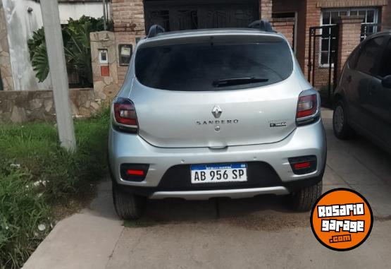 Autos - Renault Sandero stepway 2017 Nafta 77000Km - En Venta