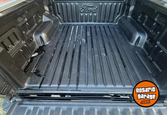 Camionetas - Ford Ranger limited 2025 Nafta 23000Km - En Venta