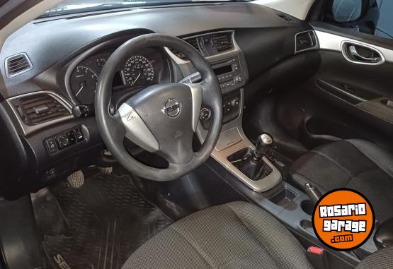 Autos - Nissan Sentra 2015 Nafta 130000Km - En Venta