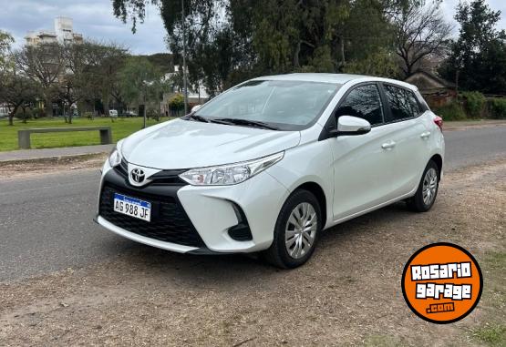 Autos - Toyota Yaris 1.5 107Cv Xs Cvt 2024 Nafta 10000Km - En Venta