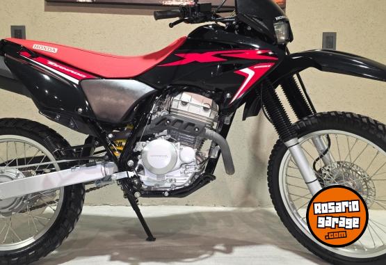 Motos - Honda Honda tornado 2024 Nafta 3000Km - En Venta
