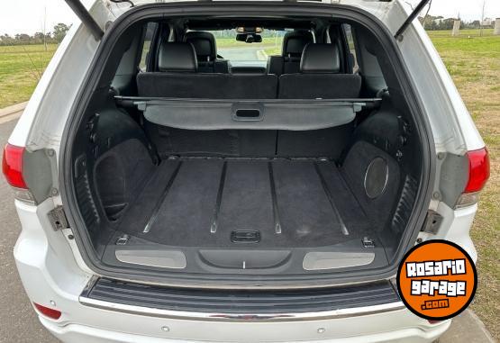 Camionetas - Jeep Gran Cherokee 2017 Nafta 155000Km - En Venta