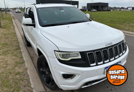 Camionetas - Jeep Gran Cherokee 2017 Nafta 155000Km - En Venta