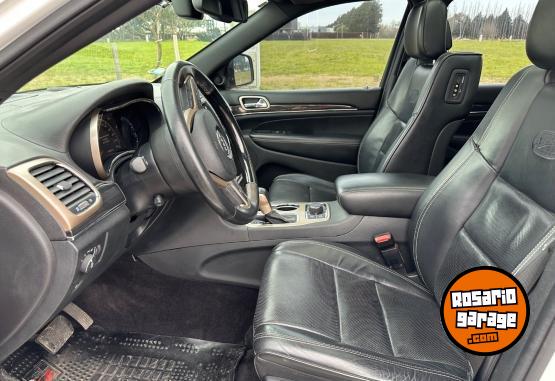 Camionetas - Jeep Gran Cherokee 2017 Nafta 155000Km - En Venta