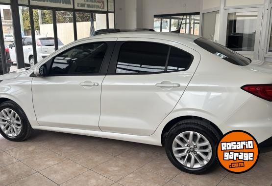 Autos - Fiat CRONOS DRIVE 2022 Nafta 77184Km - En Venta