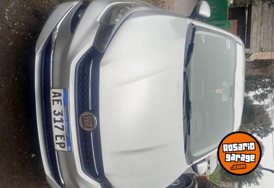 Autos - Fiat Cronos 2020 GNC 83000Km - En Venta