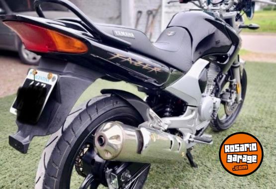 Motos - Yamaha Fazer 250 2010 Nafta 80000Km - En Venta