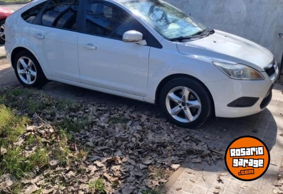 Autos - Ford focus style 2011 Nafta 200000Km - En Venta