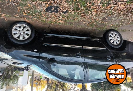 Autos - Peugeot 207 2013 Diesel 149000Km - En Venta