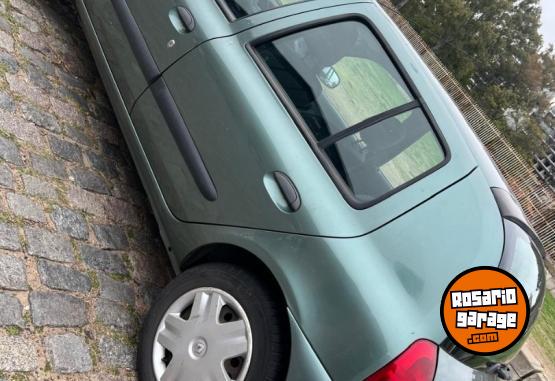 Autos - Renault Clio pack 2006 Nafta 195000Km - En Venta