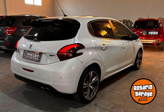 Autos - Peugeot 208 gt 2017 Nafta 28000Km - En Venta