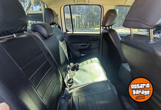 Camionetas - Volkswagen Amarok dc starline 140 hp 2016 Diesel 175000Km - En Venta