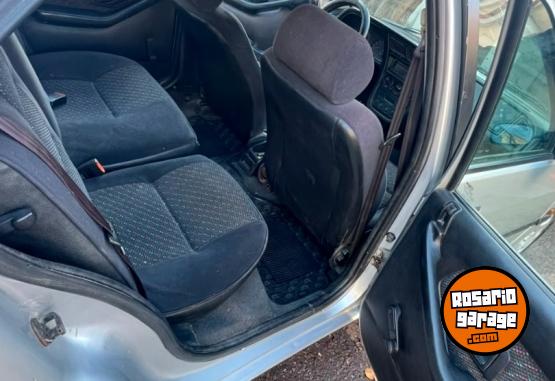 Autos - Peugeot 306 xr 1998 GNC 150000Km - En Venta