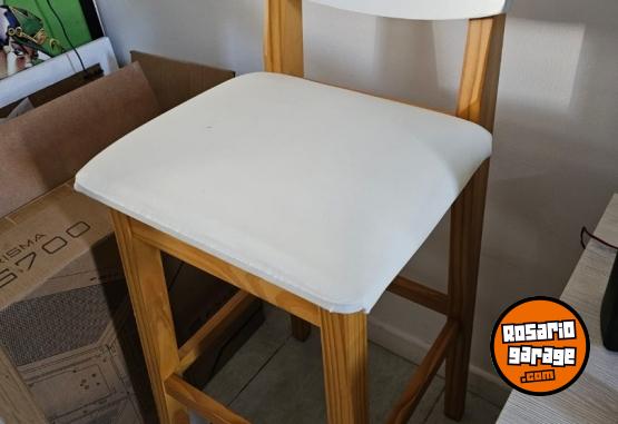 Hogar - 4 Banquetas de madera blanca con respaldo - En Venta
