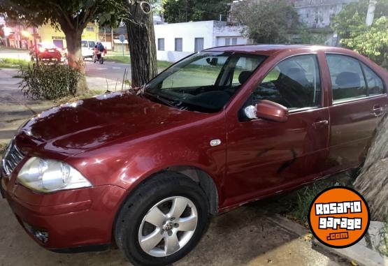 Autos - Volkswagen Bora 2010 Nafta 180000Km - En Venta