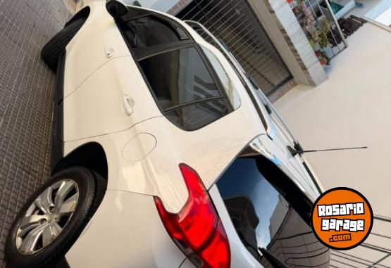 Autos - Peugeot 2008 2016 GNC 130600Km - En Venta