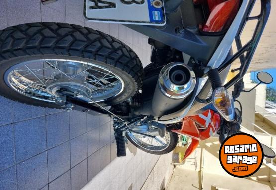 Motos - Honda XR 150 2023 Nafta 3800Km - En Venta