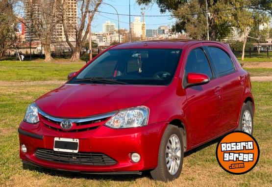 Autos - Toyota ETIOS 2016 Nafta 175000Km - En Venta
