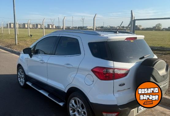 Autos - Ford ECOSPORT TITANIUM 2018 Nafta 75000Km - En Venta