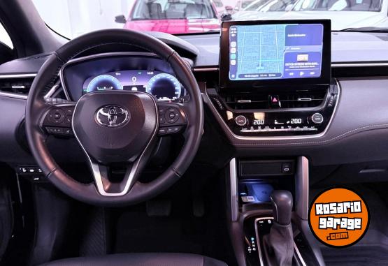 Autos - Toyota Corolla Cross SEG 2025 Nafta 29800Km - En Venta