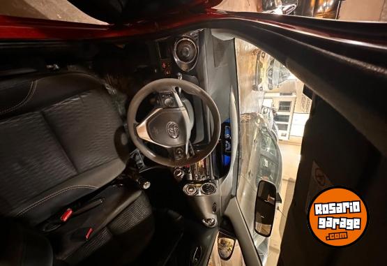 Autos - Toyota Etios 2016 Nafta 140000Km - En Venta